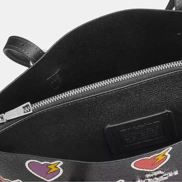 🔥SALE🎁NWT! Coach Mollie Tote Bag 25 Heart Bolt Print - Picture 6 of 7